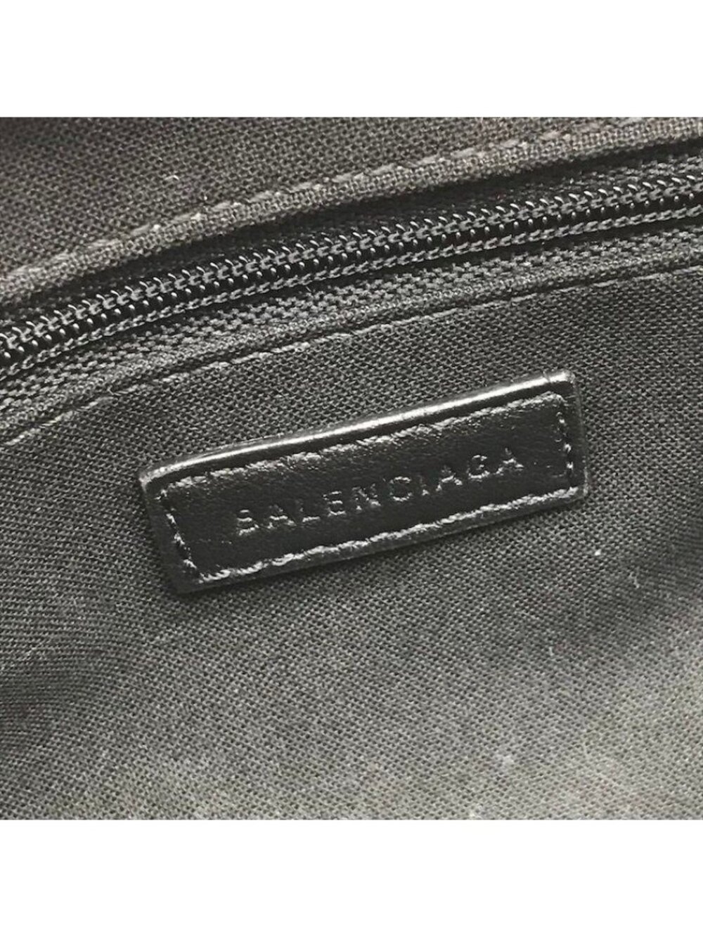 ★SOLD★ Balenciaga Explorer Small Duffle 2-Way Crossbody Leather Black - Picture 9 of 10